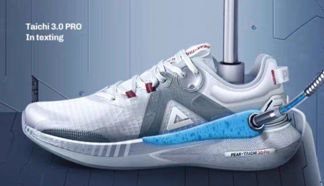 值得推荐的五双国产跑鞋！脚感不输国外大牌…