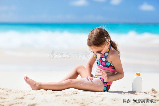 「16款公认好用的防晒霜」适合干皮、油皮、敏皮的，优缺点都在这