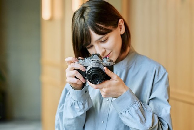 复古机身6499元 尼康Zfc相机新品值得买吗