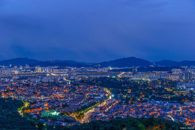 亚洲十大最富的国家2021（亚洲最富与最穷国家地区人均GDP对比）