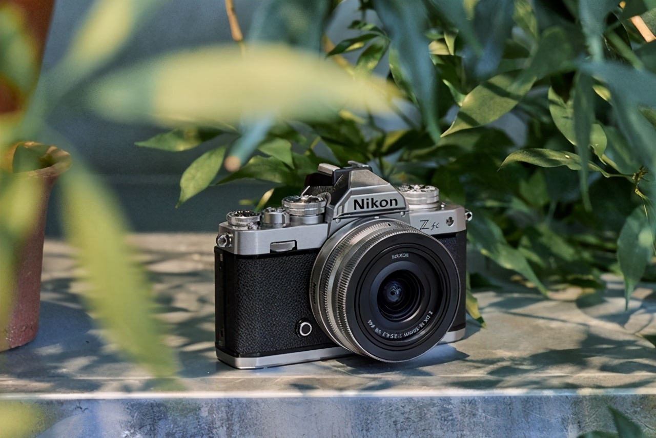 复古机身6499元 尼康Zfc相机新品值得买吗